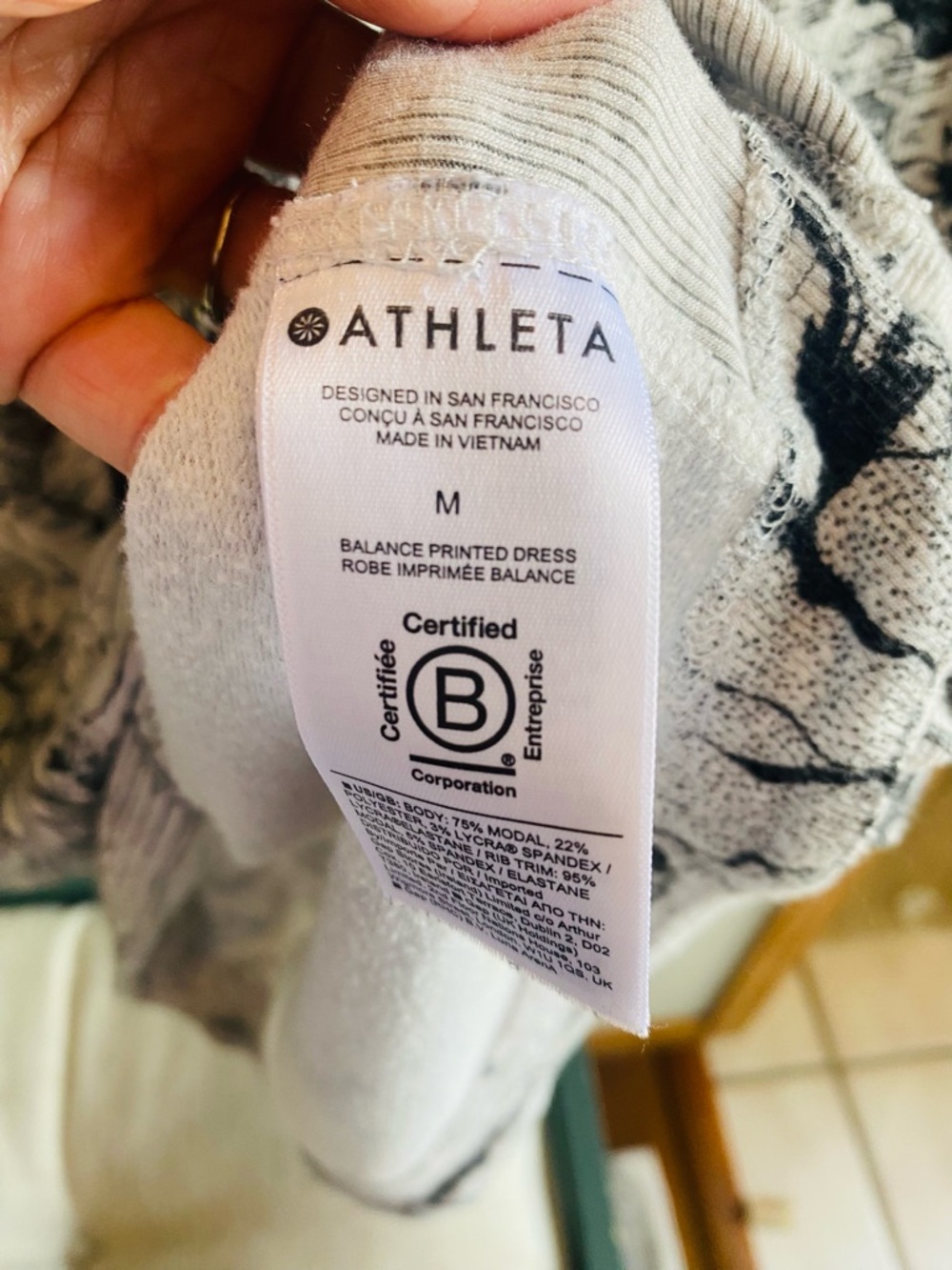 Athleta Balance Dress - Eden Floral Gray SZ Medium - Picture 7 of 8